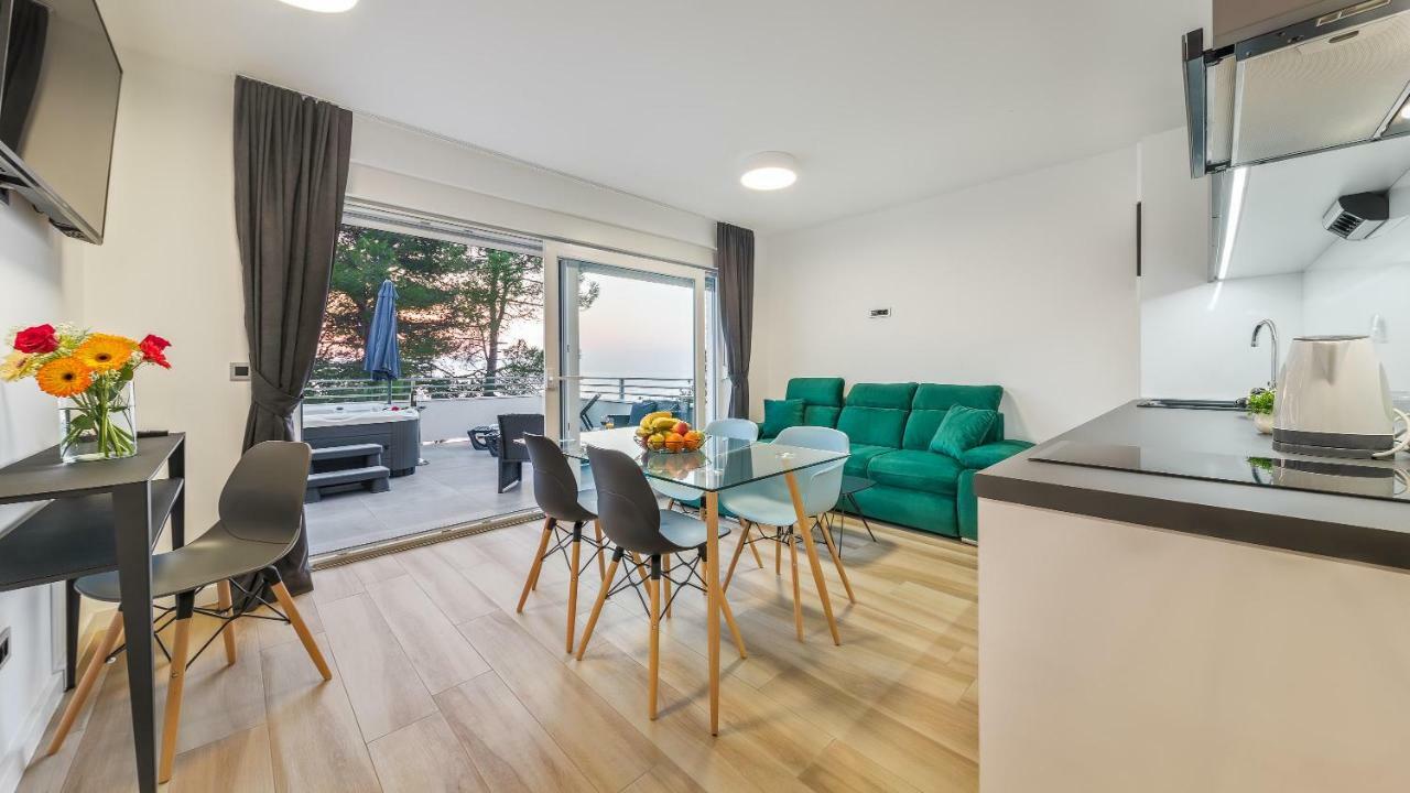 Sun & Salt Apartments Bibinje Bagian luar foto
